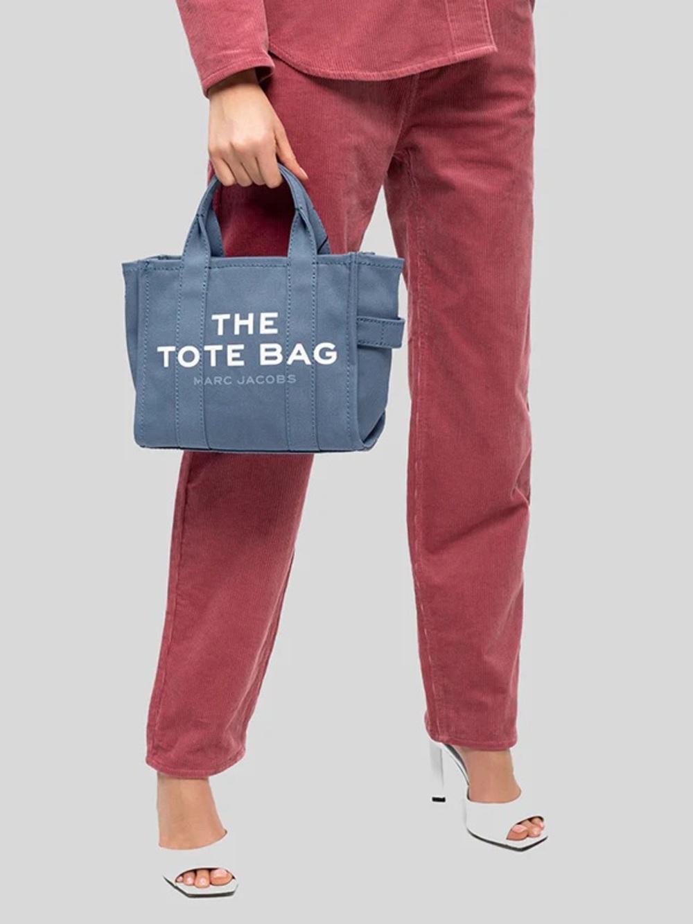 Marc Jacobs The Tote Bag - Picture 4 of 7